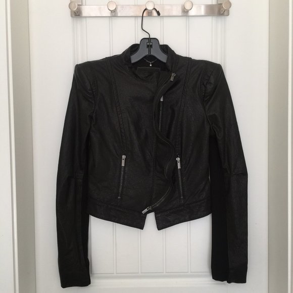 BCBG MAX AZRIA black leather zipper moto jacket - Picture 7 of 11